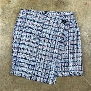 Suistudio Blue, White and Orange Tweed Skirt
Size: 4-6
